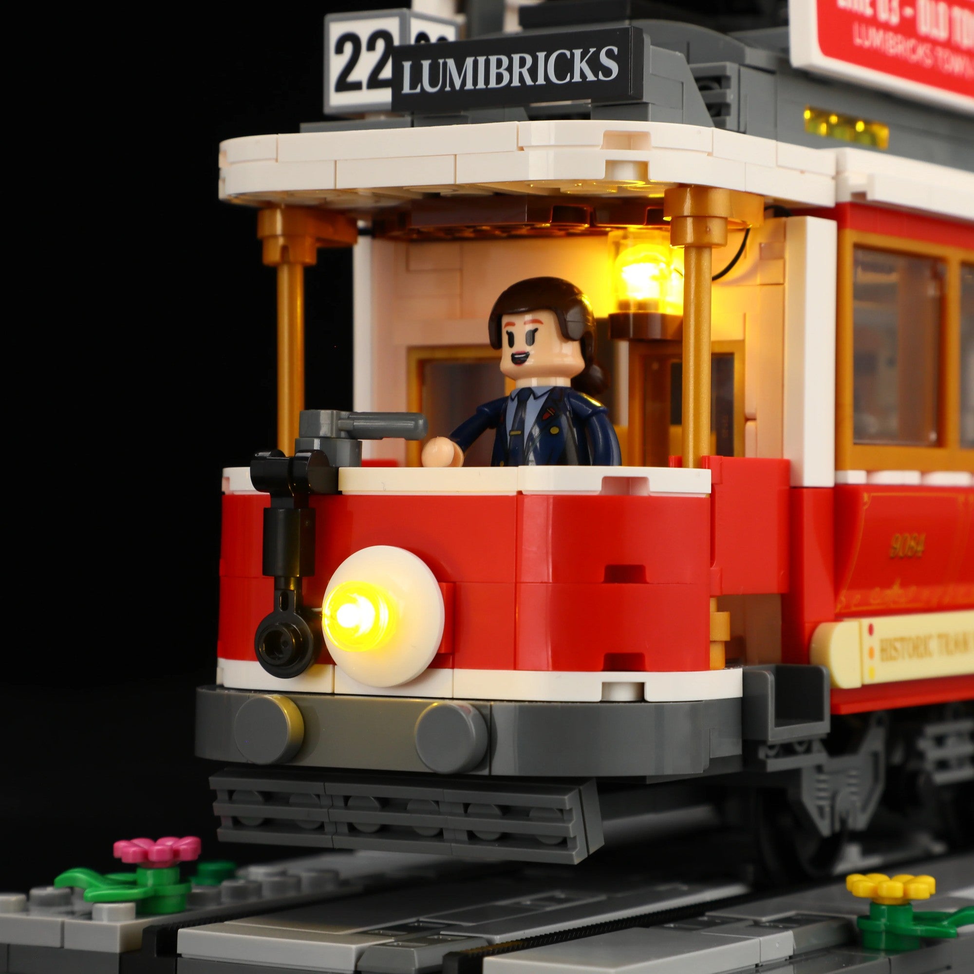 Lumibricks Historische Straßenbahn und Bahnhof mit Beleuchtung (1274 Teile)